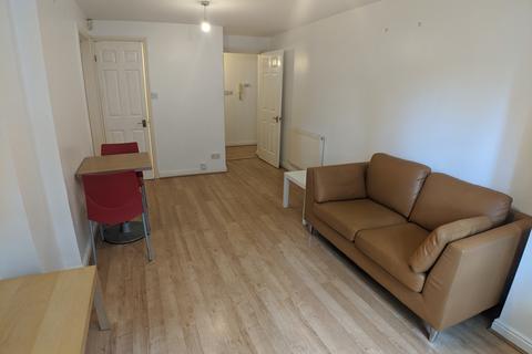 1 bedroom flat to rent, Wilmslow Road, Manchester M20