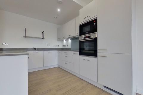 3 bedroom flat to rent, Inverlair Avenue, Glasgow, Glasgow City, G43