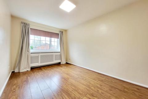 2 bedroom flat to rent, Curate Court, Curate Street, Stockport, SK1