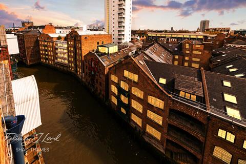 2 bedroom apartment for sale, The Penthouse, St Saviours Wharf, Shad Thames, SE1