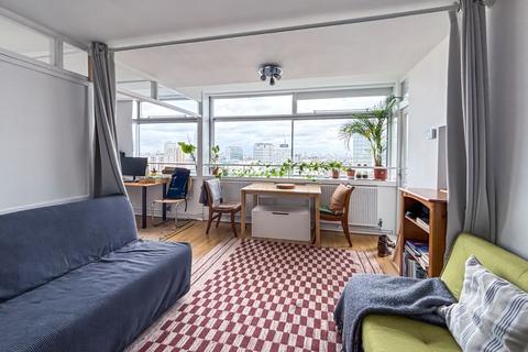 1 bedroom flat for sale, Golden Lane, Barbican, EC1Y London