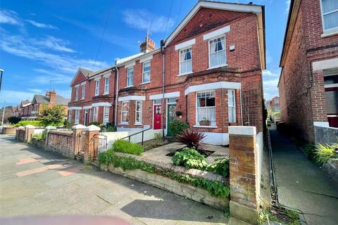 3 bedroom end of terrace house for sale, Motcombe Road, Old Town, Eastbourne, East Sussex, BN21