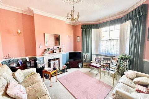 3 bedroom end of terrace house for sale, Motcombe Road, Old Town, Eastbourne, East Sussex, BN21