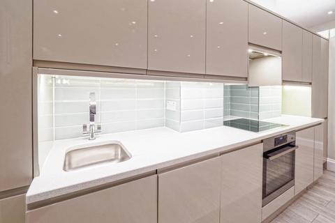 3 bedroom flat for sale, The Heights,  NW3,  NW3