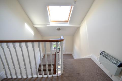 1 bedroom apartment for sale, Newcastle Road, Fulwell