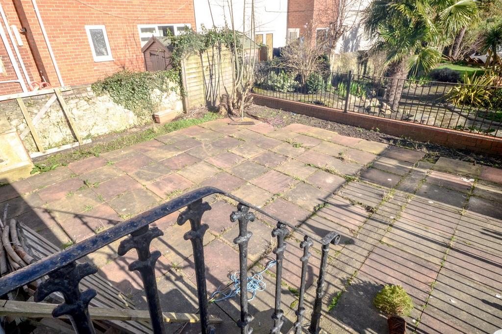 Communal rear yard