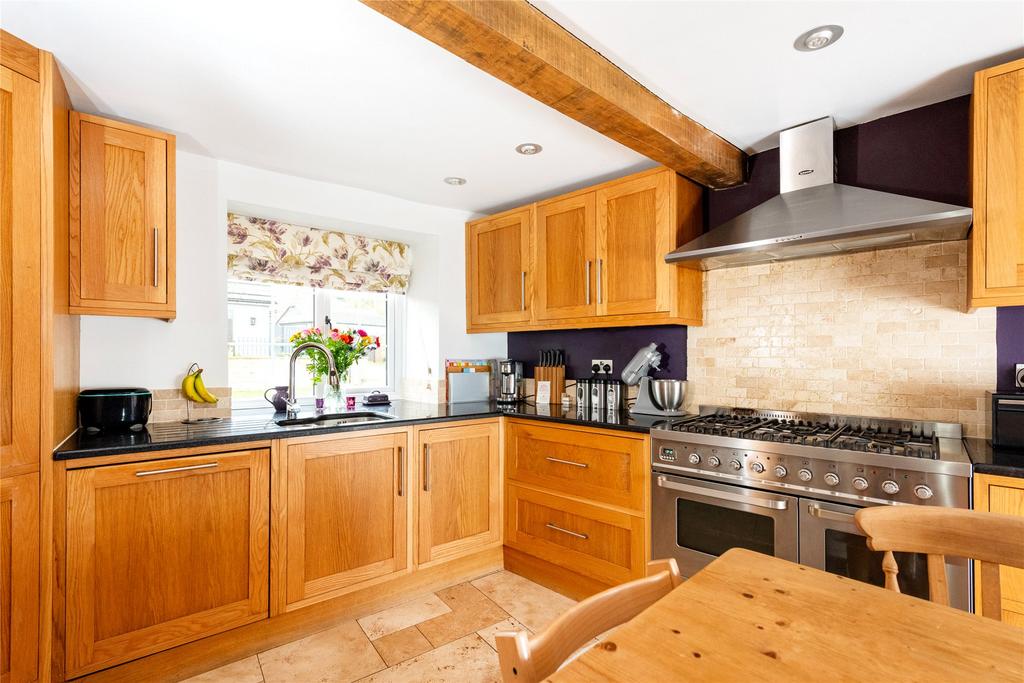 Kitchen/Breakfast Rm