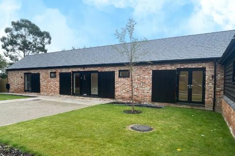 3 bedroom bungalow for sale, Rawreth Lane, Rawreth, Wickford, Essex, SS11