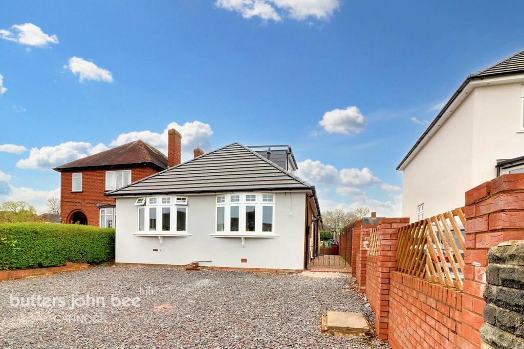 Foster Avenue, Cannock 3 bed bungalow for sale £290,000