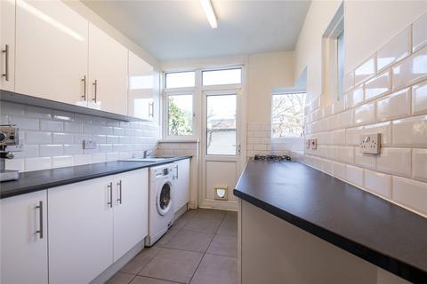 6 Newquay Road, London, SE6 2NS