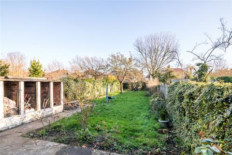 6 Newquay Road, London, SE6 2NS