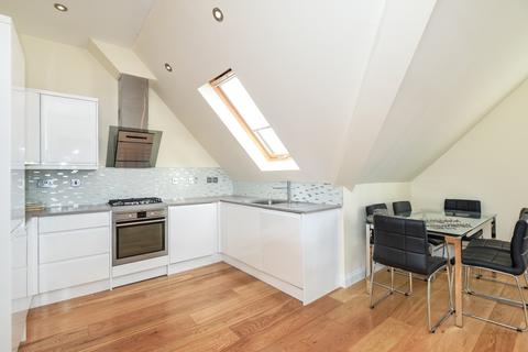 3 bedroom apartment to rent, Castlebar Park London W5