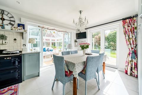 57 Lodge Close, Stoke Dabernon, Cobham, KT11 2SQ