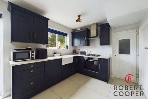 43 Breakspear Road, Ruislip, HA4 7QZ