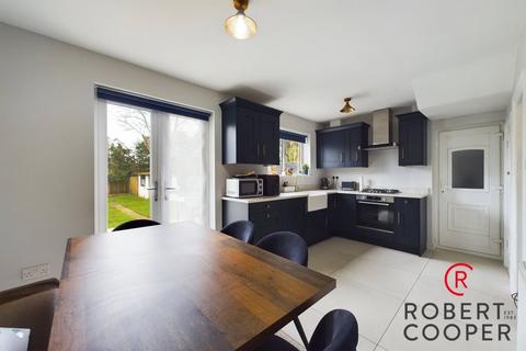 43 Breakspear Road, Ruislip, HA4 7QZ