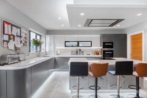 67 Jordan Road, Sutton Coldfield, B75 5AE