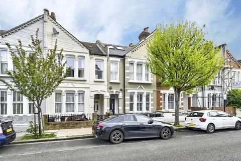 2 bedroom flat for sale, Tynemouth Street, Sands End, London, SW6