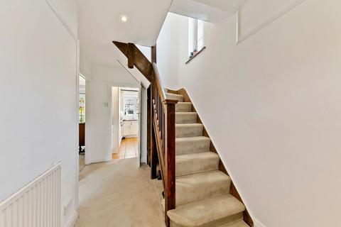 71 Tudor Drive, Kingston Upon Thames, KT2 5NP