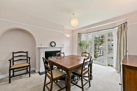 71 Tudor Drive, Kingston Upon Thames, KT2 5NP