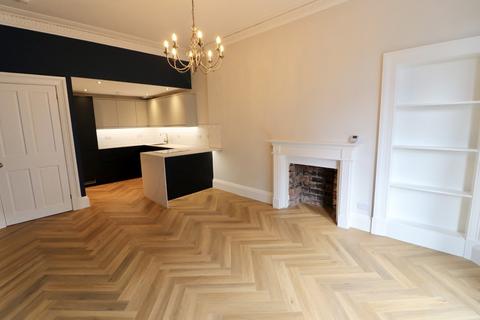 2 bedroom flat to rent, Hermitage Park, Edinburgh EH6