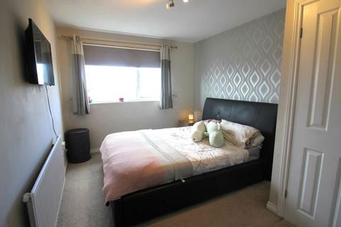 3 bedroom terraced house for sale, Kewside, Kewstoke, Weston-super-Mare, Somerset, BS22 9XT