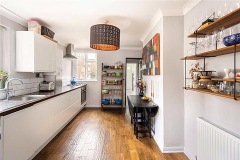 19a Alloway Road, London, E3 5AS