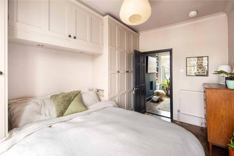 19a Alloway Road, London, E3 5AS