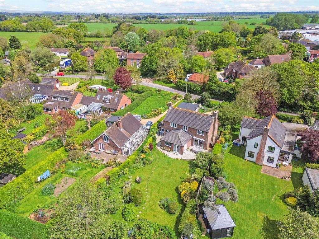 Highleigh Road, Highleigh... 4 bed detached house for sale £895,000