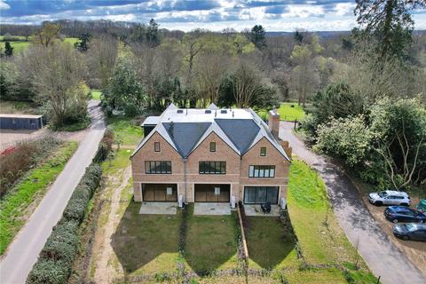 4 bedroom end of terrace house for sale, The Orchards, Ardingly Road, Lindfield, Haywards Heath, RH16