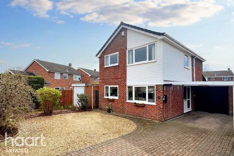4 bedroom detached house for sale, Stenton Close, Southwell