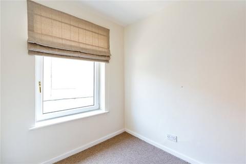 2 bedroom flat to rent, Park Square, Knaresborough, North Yorkshire, HG5