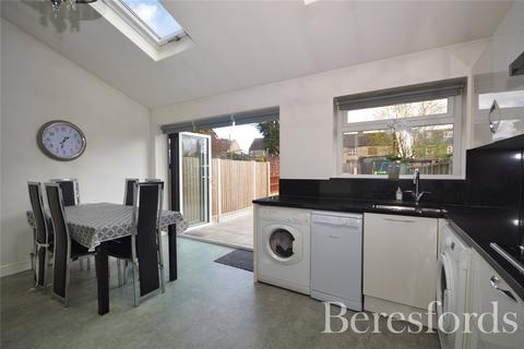 3 bedroom end of terrace house for sale, Crowlands Avenue, Romford, RM7