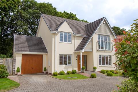 4 bedroom detached house for sale, Oak Tree Gardens, West Hill