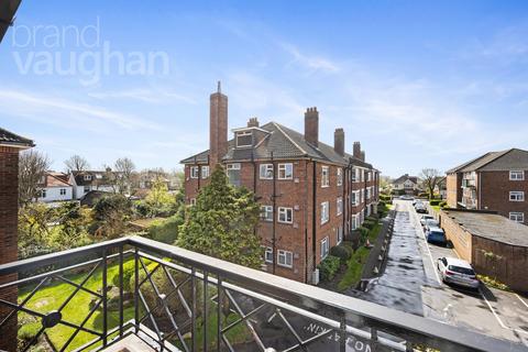11, Beverley Court Aldrington Close, Hove, BN3 5UB