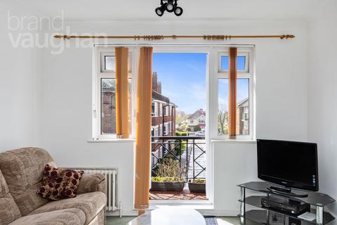 11, Beverley Court Aldrington Close, Hove, BN3 5UB