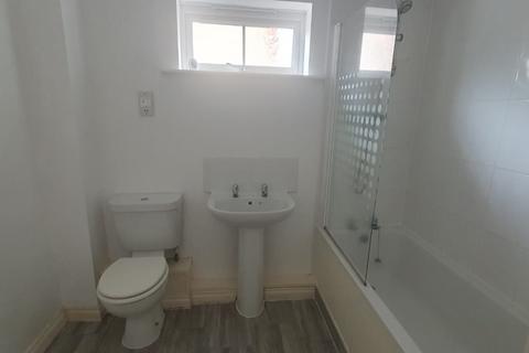2 bedroom flat to rent, Cunningham Court, Sedgefield,