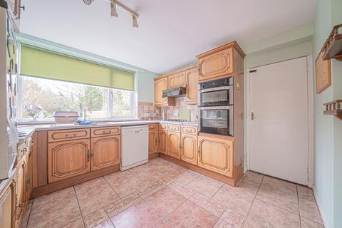 3 bedroom semi-detached house for sale, Hanbury Road, Dorridge, B93