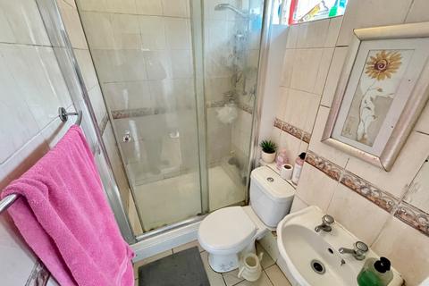 27 Bampton Road, Luton, LU4 0DD