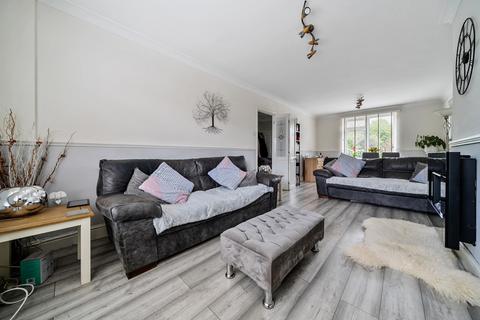 3 bedroom end of terrace house for sale, Will Crooks Gardens, London