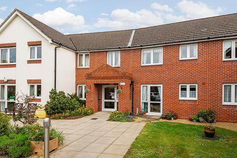 1 bedroom flat for sale, Buckingham Court, Shrubbs Drive, PO22