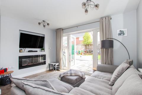 2 bedroom semi-detached house for sale, Knight Gardens, Lymington, Hampshire, SO41