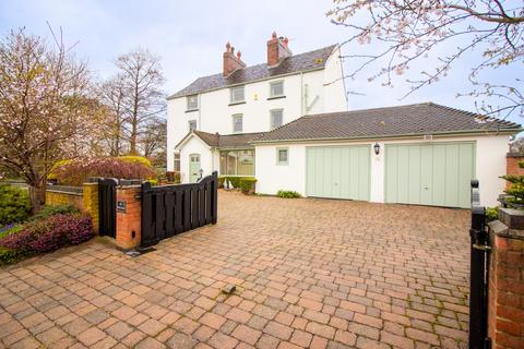 4 bedroom detached house for sale, Derby Road, Ilkeston, Stanley DE7 6EX