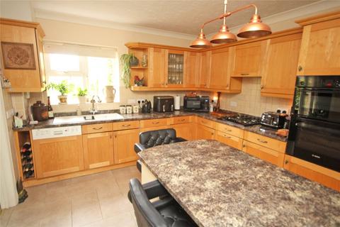 3 bedroom terraced house for sale, Station Road, New Milton, Hampshire, BH25