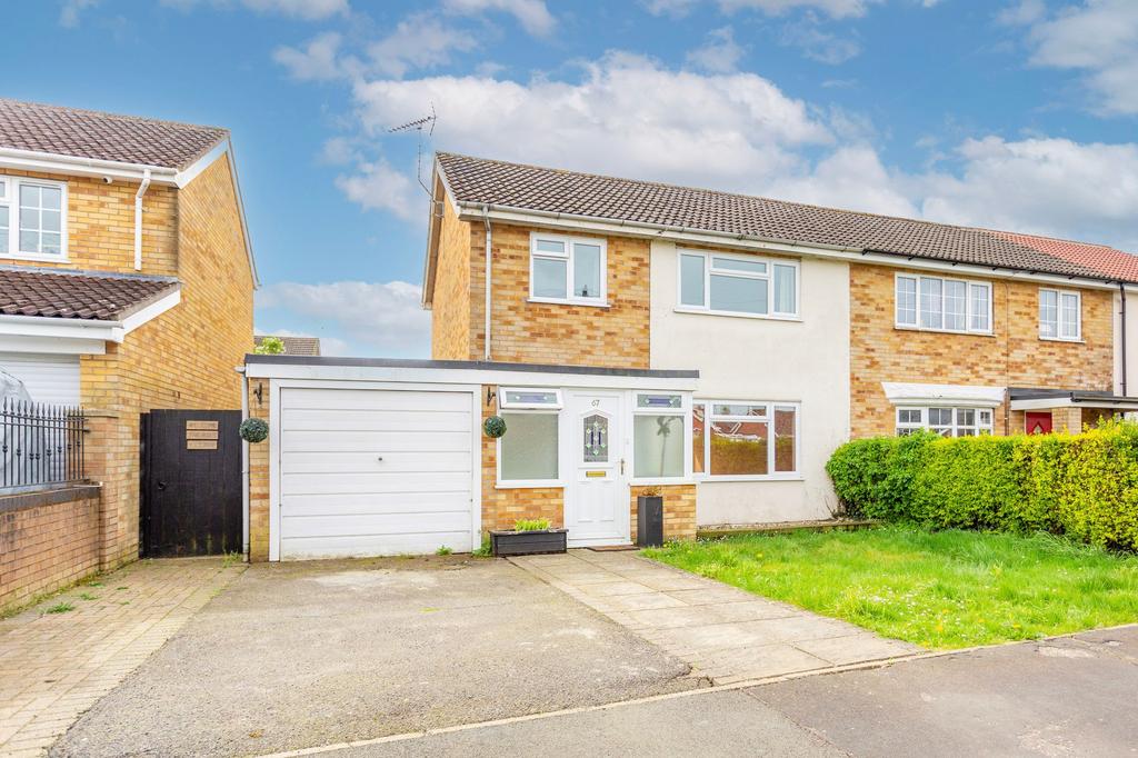 Middlemarch Road, Dereham 3 bed semidetached house for sale £230,000