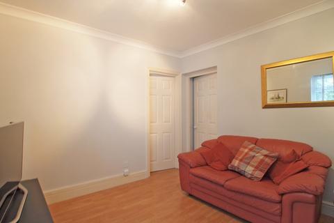 1 bedroom flat for sale, Worple Road,  Epsom, KT18