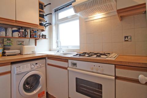 1 bedroom flat for sale, Worple Road,  Epsom, KT18