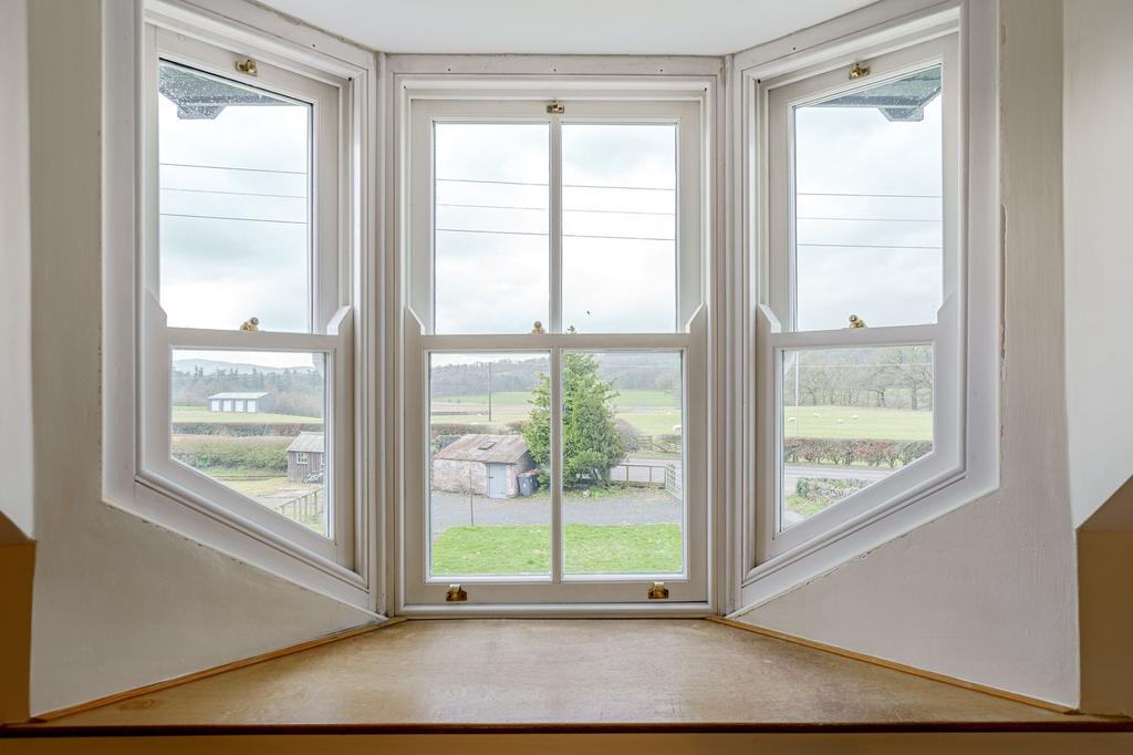4 Carronbank, Carronbridge, DG3 3 bed terraced house for sale £165,000