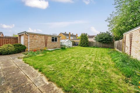 3 bedroom detached house for sale, Brecon Way, Bedford