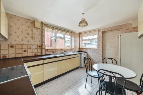 24 Brecon Way, Bedford, MK41 8DD