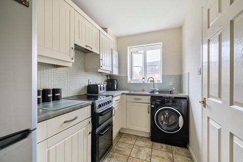 36 The Heys, Ashton-under-lyne, OL6 9BF